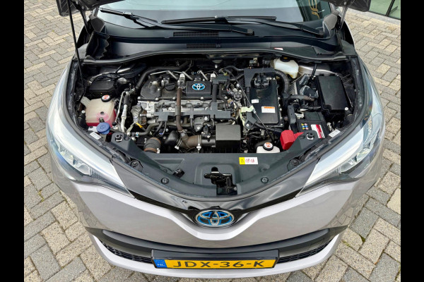 Toyota C-HR 1.8 Hybrid DYNAMIC, CarPlay, Full LED, Camera