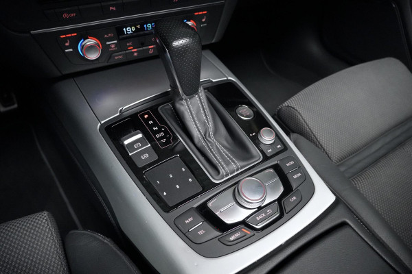Audi A6 Avant 2.0 TFSI quattro 3x S Line 252 PK |Pano-dak | CarPlay | Black Optic | LED-Matrix | Stoelverwarming | Bose | Camera | 20 "