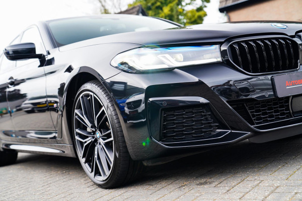 BMW 5 Serie 545e xDrive Business Edition Plus | Massage | Bowers & Wilkins | Schuifdak | LASER LED | BMW Driving Assisted | HuD |