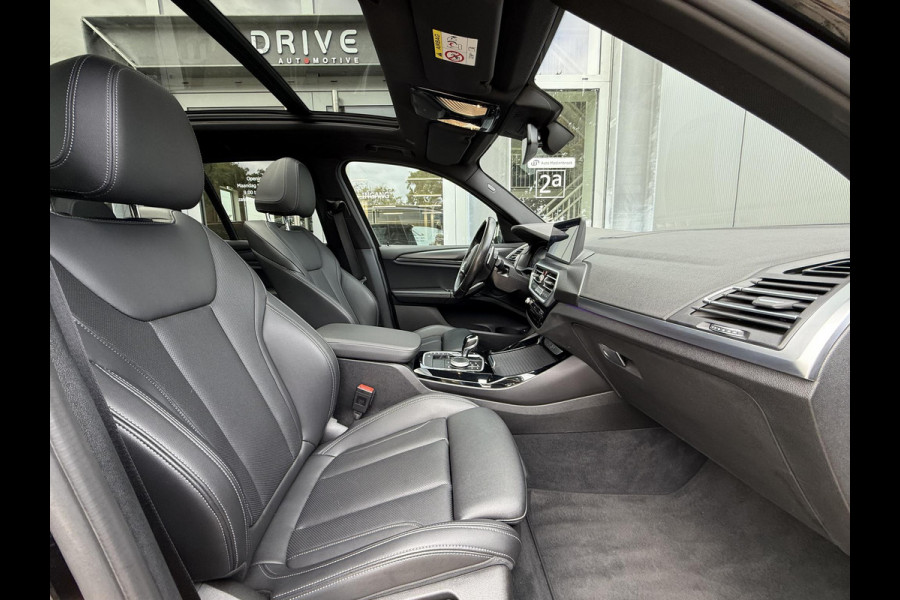 BMW X3 xDrive30e High Executive M-Sport Plus|SOH98%|Pano|Laser|21"|HUD|Trekhaak