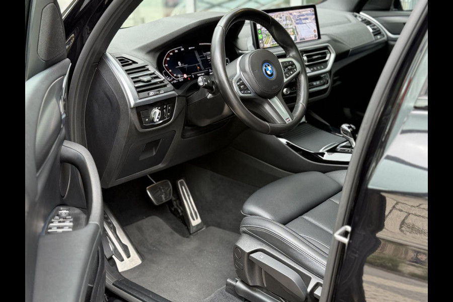 BMW X3 xDrive30e High Executive M-Sport Plus|SOH98%|Pano|Laser|21"|HUD|Trekhaak