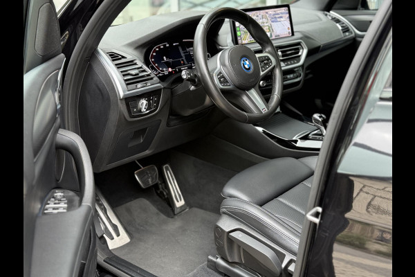 BMW X3 xDrive30e High Executive M-Sport Plus|SOH98%|Pano|Laser|21"|HUD|Trekhaak