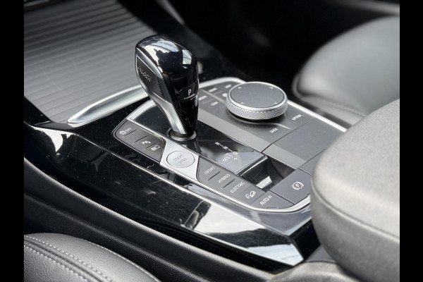 BMW X3 xDrive30e High Executive M-Sport Plus|SOH98%|Pano|Laser|21"|HUD|Trekhaak