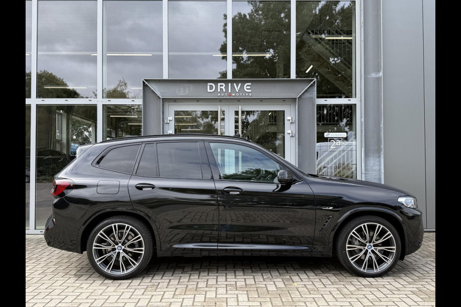 BMW X3 xDrive30e High Executive M-Sport Plus|SOH98%|Pano|Laser|21"|HUD|Trekhaak