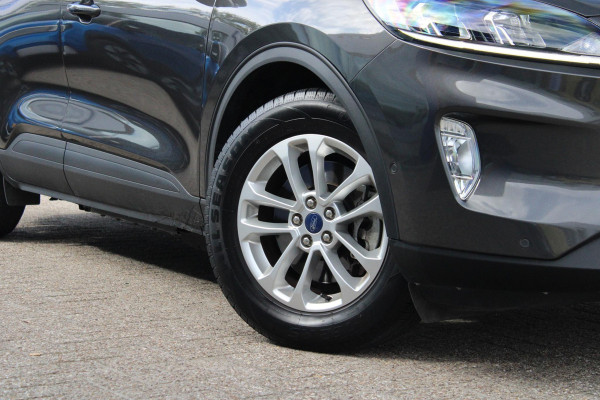 Ford Kuga 2.5 PHEV Titanium 225pk | Adaptive cruise control | Panoramadak | Dodehoeksensoren | Camera|  Privacy Glass