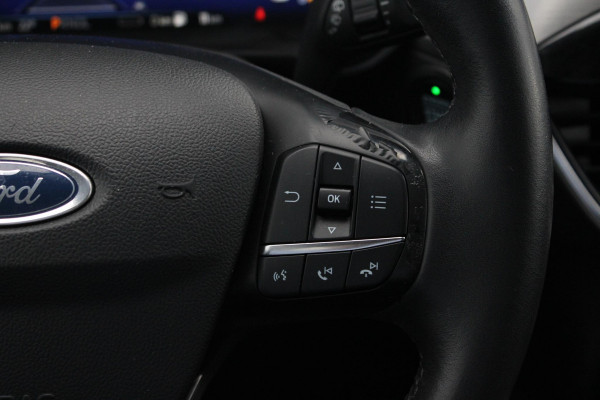 Ford Kuga 2.5 PHEV Titanium 225pk | Adaptive cruise control | Panoramadak | Dodehoeksensoren | Camera|  Privacy Glass