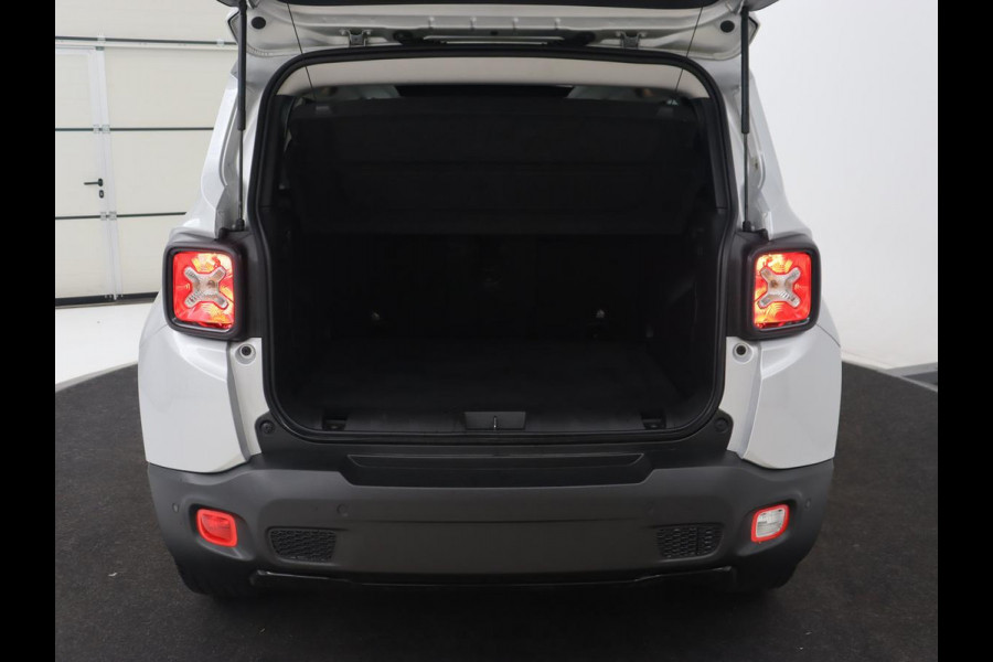 Jeep Renegade 1.0T Limited | Panoramadak | Carplay | Climate control | Parkeerhulp | Cruise control | Keyless