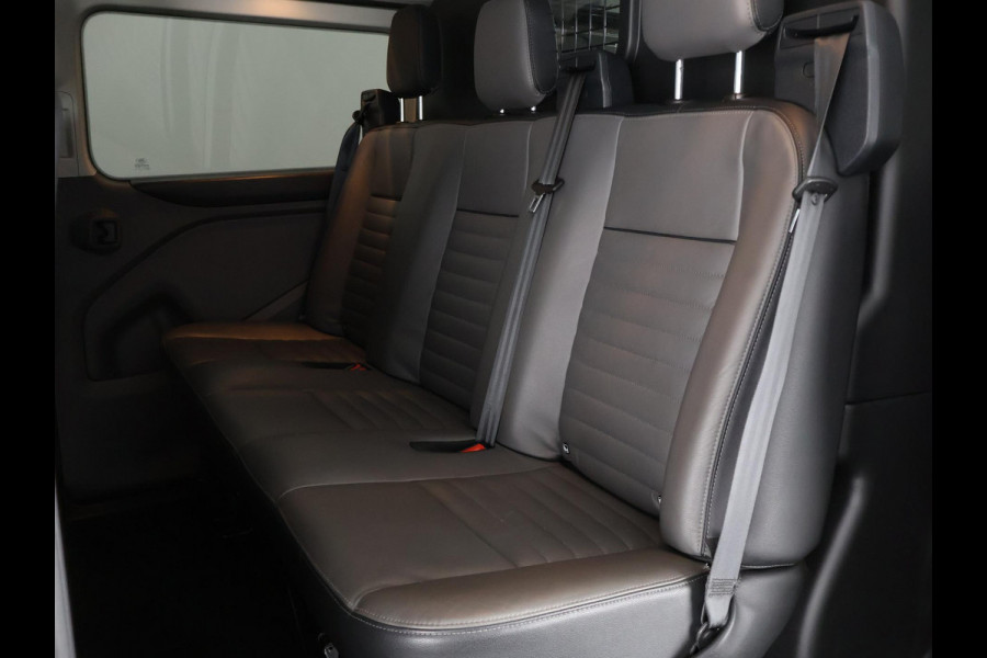 Ford Transit Custom 300 2.0 TDCI L1H1 Limited DC (ex.BTW) Dubbele Cabine | Navigatie | Stoelverwarming | Parkeerhulpcamera | Trekhaak |