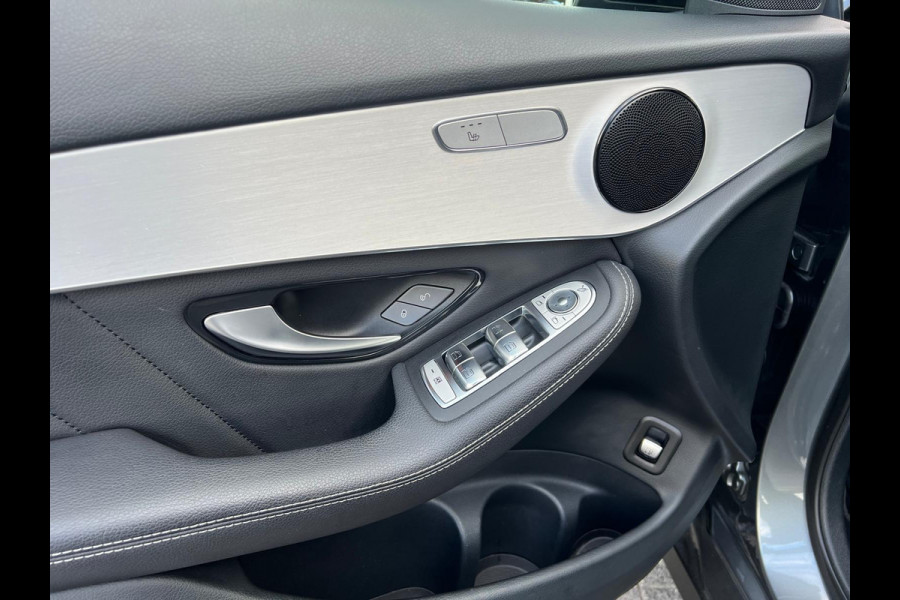 Mercedes-Benz GLC 300e 4MATIC Business Solution AMG