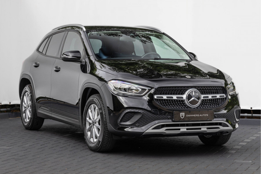 Mercedes-Benz GLA 180 7G DCT Navi Camera BTW auto