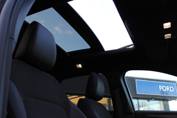Ford Kuga 2.5 PHEV ST-Line X | Panoramadak | Trekhaak | BLIS | B&O | Head-up