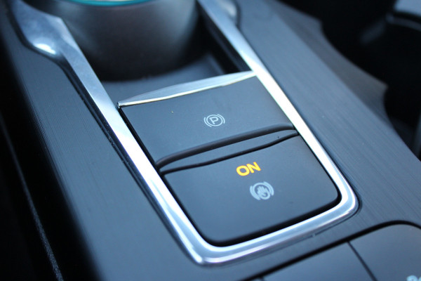 Ford Kuga 2.5 PHEV ST-Line X | Panoramadak | Trekhaak | BLIS | B&O | Head-up