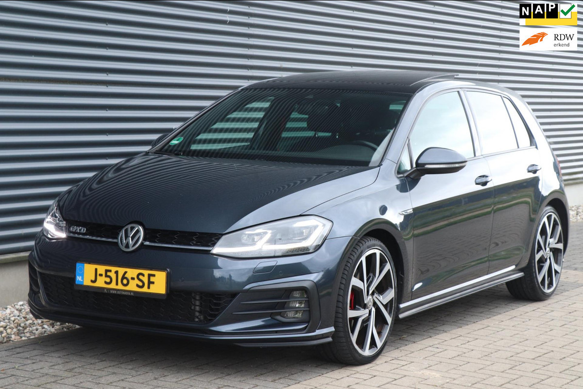 Volkswagen Golf 2.0 TDI GTD | PANO / VIRT.COCKPIT / VOL!