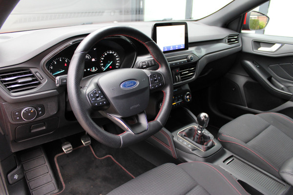Ford Focus 1.0 EcoBoost ST Line Business | Afn. Trekhaak | Winterpack | Navigatie | B&O | Camera