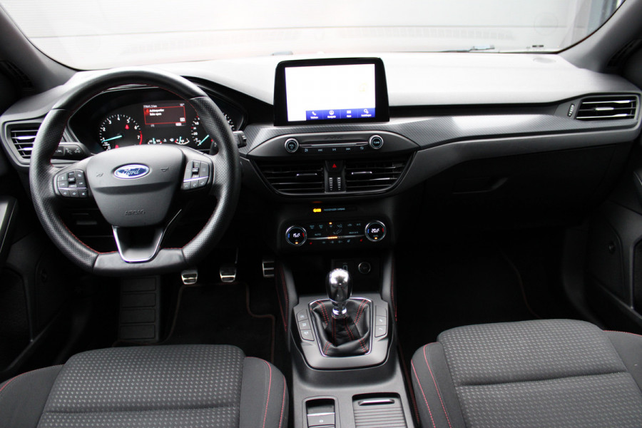 Ford Focus 1.0 EcoBoost ST Line Business | Afn. Trekhaak | Winterpack | Navigatie | B&O | Camera