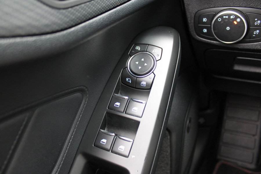 Ford Focus 1.0 EcoBoost ST Line Business | Afn. Trekhaak | Winterpack | Navigatie | B&O | Camera
