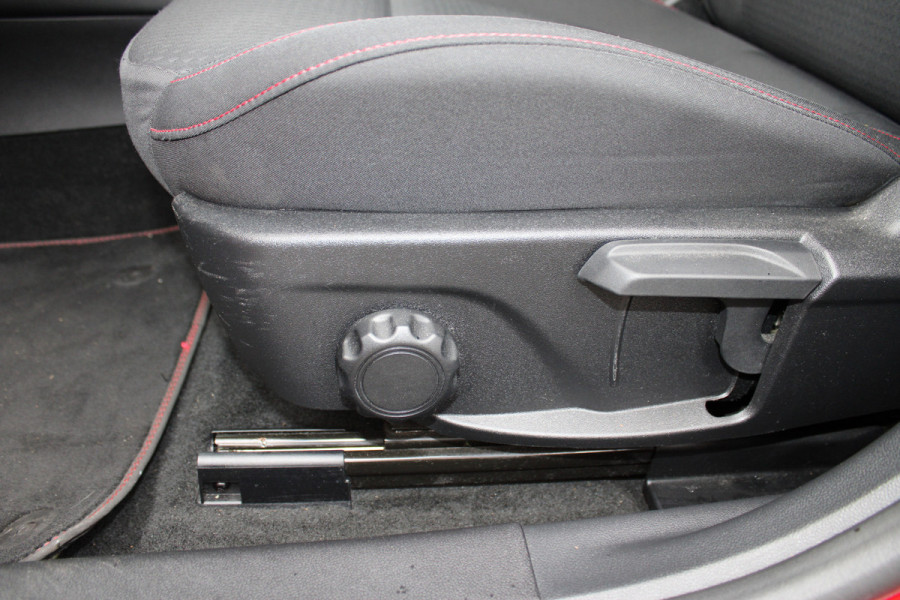 Ford Focus 1.0 EcoBoost ST Line Business | Afn. Trekhaak | Winterpack | Navigatie | B&O | Camera