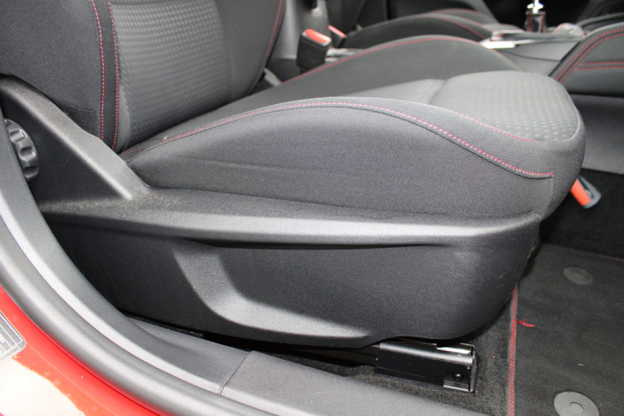 Ford Focus 1.0 EcoBoost ST Line Business | Afn. Trekhaak | Winterpack | Navigatie | B&O | Camera