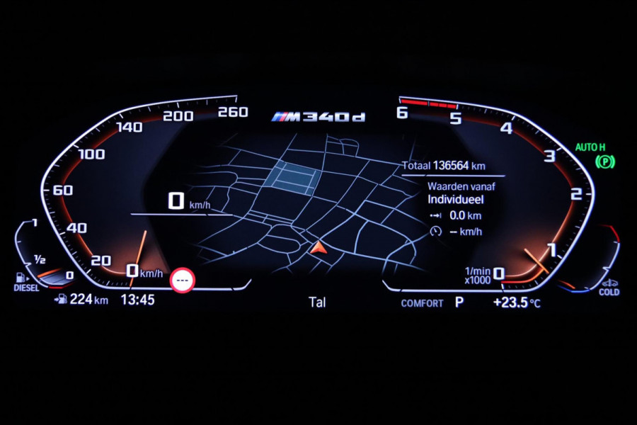 BMW 3-serie M340d xDrive / LIVE COCKPIT / CARPLAY / TREKHAAK / DEALERONDERHOUDEN!