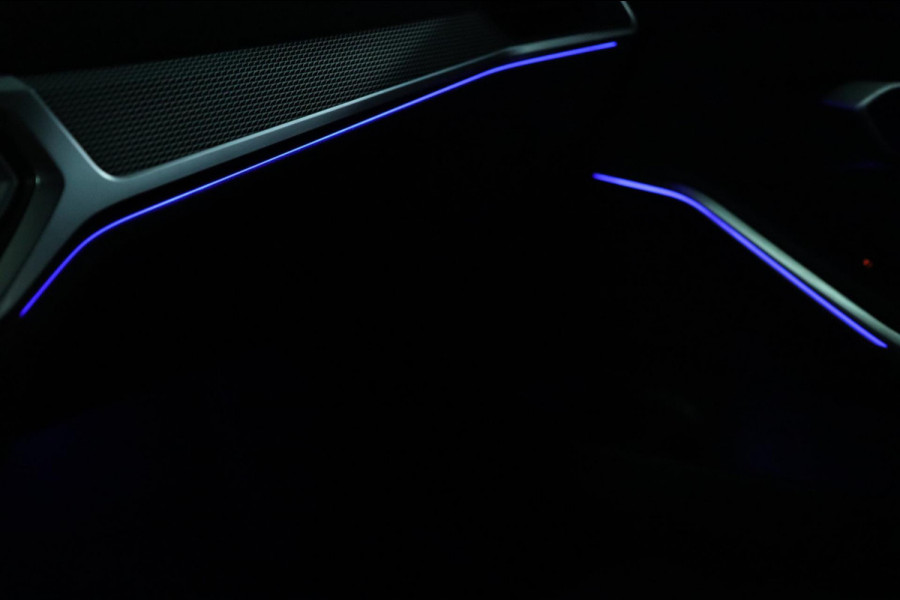 BMW 3-serie M340d xDrive / LIVE COCKPIT / CARPLAY / TREKHAAK / DEALERONDERHOUDEN!