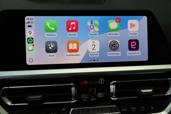 BMW 3-serie M340d xDrive / LIVE COCKPIT / CARPLAY / TREKHAAK / DEALERONDERHOUDEN!