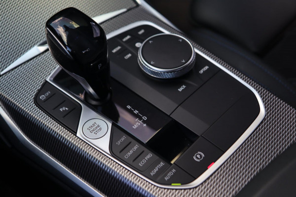 BMW 3-serie M340d xDrive / LIVE COCKPIT / CARPLAY / TREKHAAK / DEALERONDERHOUDEN!