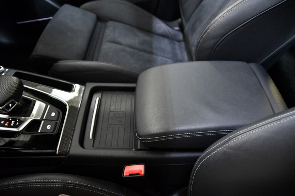 Audi Q5 Sportback 55 TFSI e S edition Competition Luchtvering