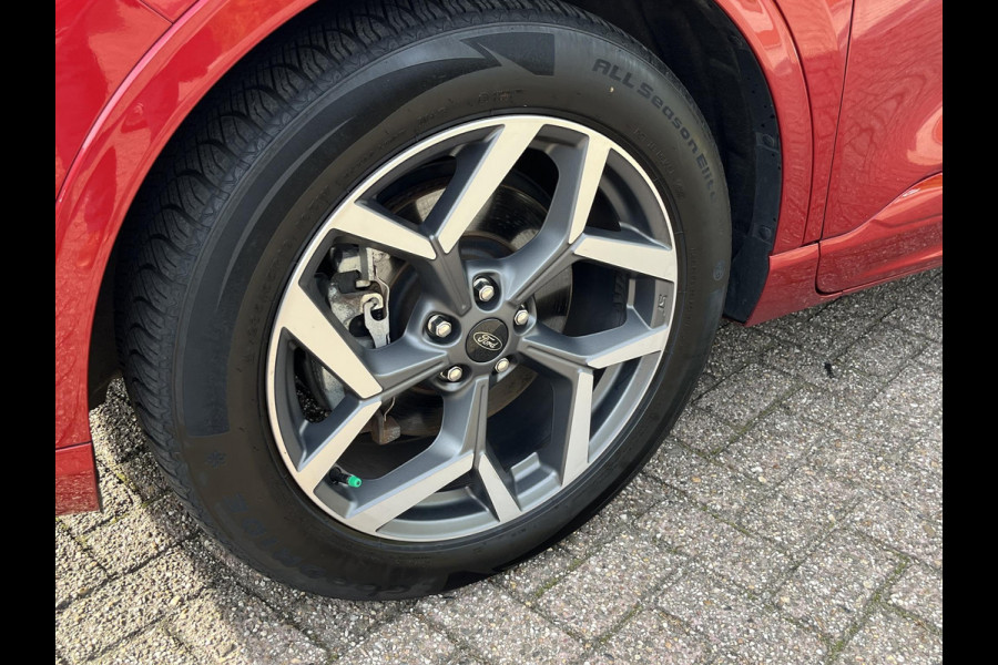 Ford Kuga 2.5 PHEV ST-Line X 225pk | Winter Pack | Driver Assistance Pack | Elek. Kofferklep | Adaptive Cruise |