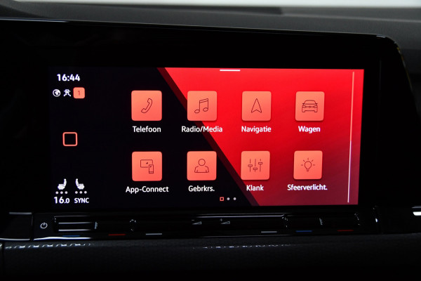 Volkswagen Golf 2.0 TSI GTI, Panoramadak, Applecarplay, Sfeerverlichting