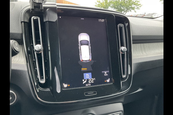 Volvo XC40 1.5 T5 PHEV Twin Engine Inscription Harman/Kardon Leder Led Carplay NL-Auto!