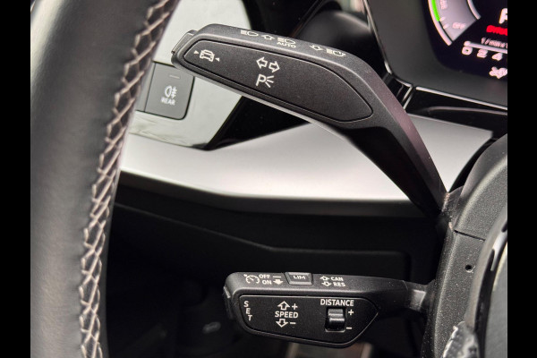 Audi A3 Sportback 45 TFSI e S edition Competition Carbon/Pano/B&O Audi A3 Sportback 45 TFSI e S edition Competition Carbon/Pano/B&O