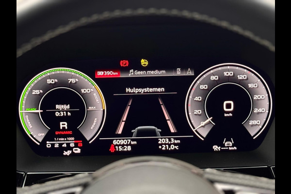 Audi A3 Sportback 45 TFSI e S edition Competition Carbon/Pano/B&O Audi A3 Sportback 45 TFSI e S edition Competition Carbon/Pano/B&O