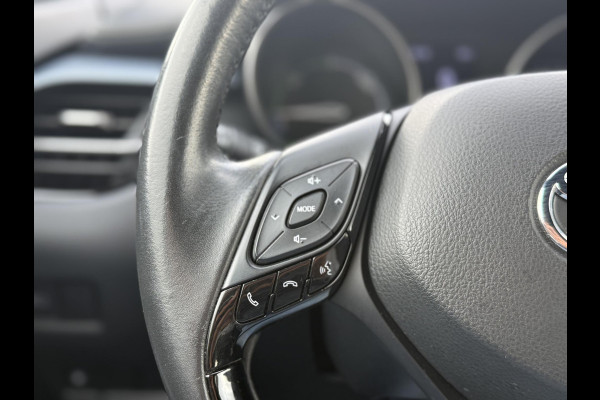 Toyota C-HR 2.0 Hybrid Bi-Tone Dealer Onderhouden,Camera,Trekhaak,184pk,Navi,Stoelverwarming,Clima,Cruise,Pdc V+A,Lm velgen,Apk tot 09-2026