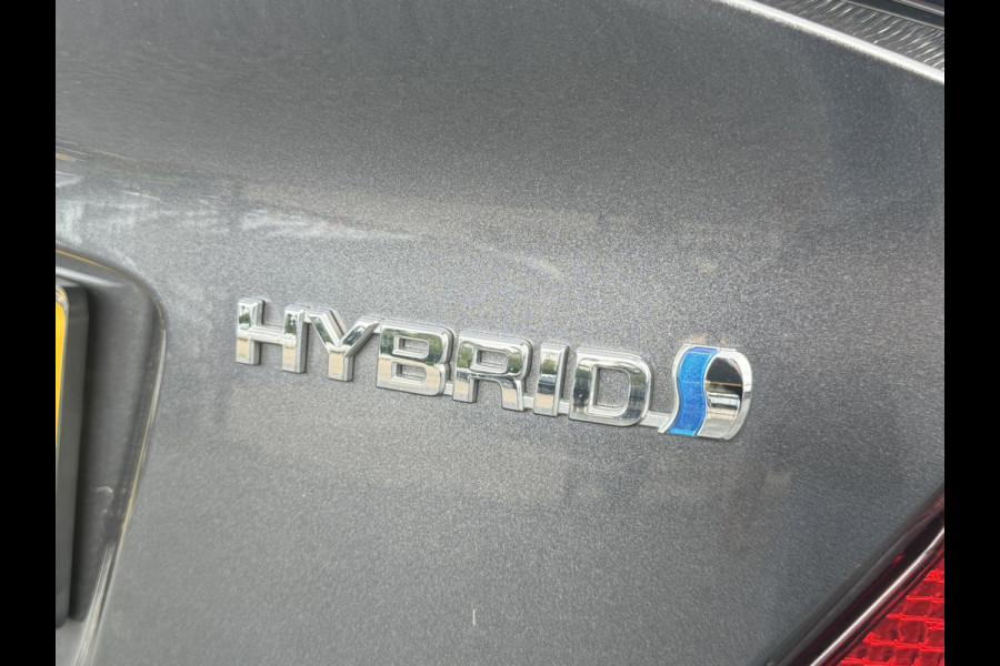 Toyota C-HR 2.0 Hybrid Bi-Tone Dealer Onderhouden,Camera,Trekhaak,184pk,Navi,Stoelverwarming,Clima,Cruise,Pdc V+A,Lm velgen,Apk tot 09-2026