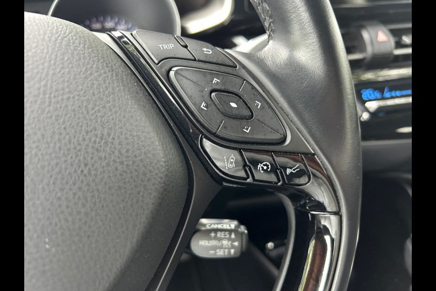 Toyota C-HR 1.8 Hybrid Executive 1e EIGENAAR 100% Dealer onderhouden Rijklaarprijs!