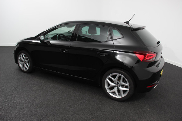 Seat Ibiza 1.0 TSI 110pk DSG FR | Navigatie | Apple Carplay / Android Auto | Climate Control | Adaptive Cruise Control |  Stoelverwarming | Privacy Glass | Lichtmetalen Velgen |