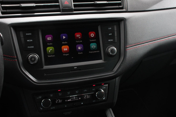 Seat Ibiza 1.0 TSI 110pk DSG FR | Navigatie | Apple Carplay / Android Auto | Climate Control | Adaptive Cruise Control |  Stoelverwarming | Privacy Glass | Lichtmetalen Velgen |