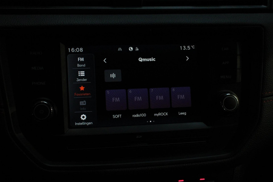Seat Ibiza 1.0 TSI 110pk DSG FR | Navigatie | Apple Carplay / Android Auto | Climate Control | Adaptive Cruise Control |  Stoelverwarming | Privacy Glass | Lichtmetalen Velgen |