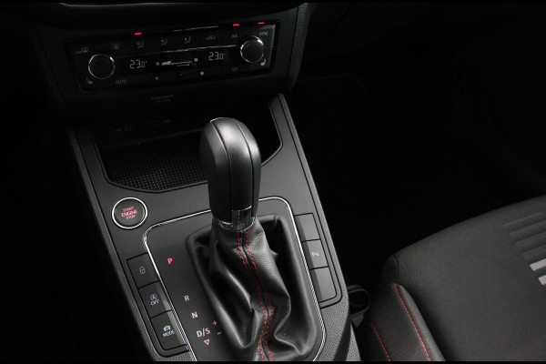 Seat Ibiza 1.0 TSI 110pk DSG FR | Navigatie | Apple Carplay / Android Auto | Climate Control | Adaptive Cruise Control |  Stoelverwarming | Privacy Glass | Lichtmetalen Velgen |