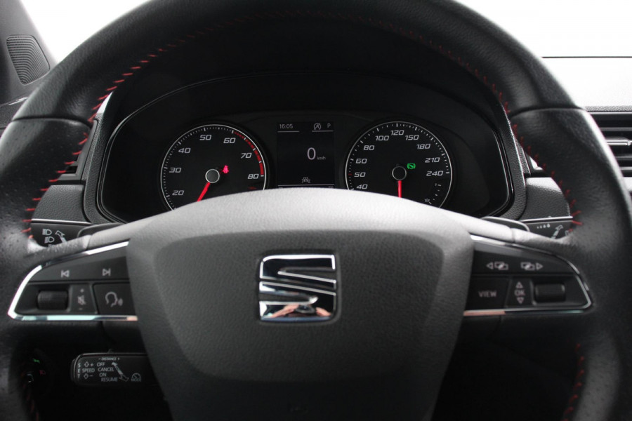Seat Ibiza 1.0 TSI 110pk DSG FR | Navigatie | Apple Carplay / Android Auto | Climate Control | Adaptive Cruise Control |  Stoelverwarming | Privacy Glass | Lichtmetalen Velgen |