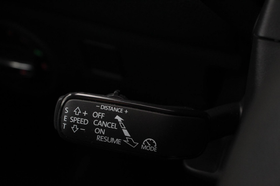 Seat Ibiza 1.0 TSI 110pk DSG FR | Navigatie | Apple Carplay / Android Auto | Climate Control | Adaptive Cruise Control |  Stoelverwarming | Privacy Glass | Lichtmetalen Velgen |