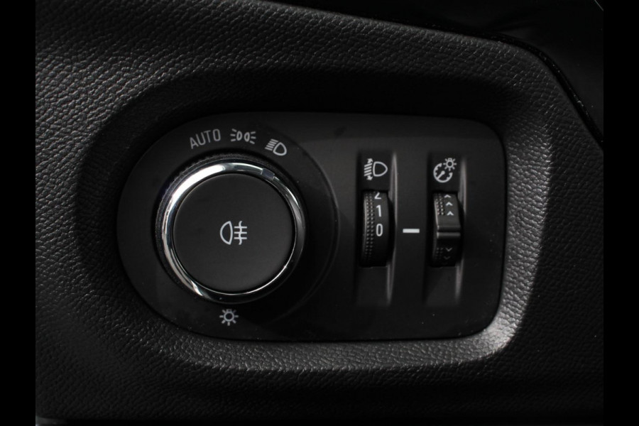 Opel Corsa 1.2 Edition Airco Carplay Navi Cruise Control PDC Camera 16" LM Velgen