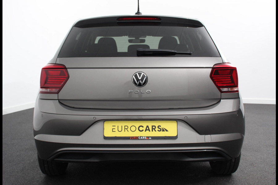 Volkswagen Polo 1.0 TSI 110pk DSG Highline | Navigatie | Apple Carplay/Android Auto | Parkeersensoren | Adaptive Cruise Control | Stoelverwarming | Getinte ramen | Climatronic