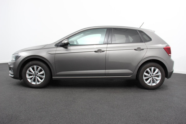 Volkswagen Polo 1.0 TSI 110pk DSG Highline | Navigatie | Apple Carplay/Android Auto | Parkeersensoren | Adaptive Cruise Control | Stoelverwarming | Getinte ramen | Climatronic