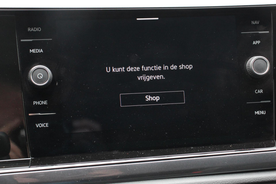 Volkswagen Polo 1.0 TSI 110pk DSG Highline | Navigatie | Apple Carplay/Android Auto | Parkeersensoren | Adaptive Cruise Control | Stoelverwarming | Getinte ramen | Climatronic