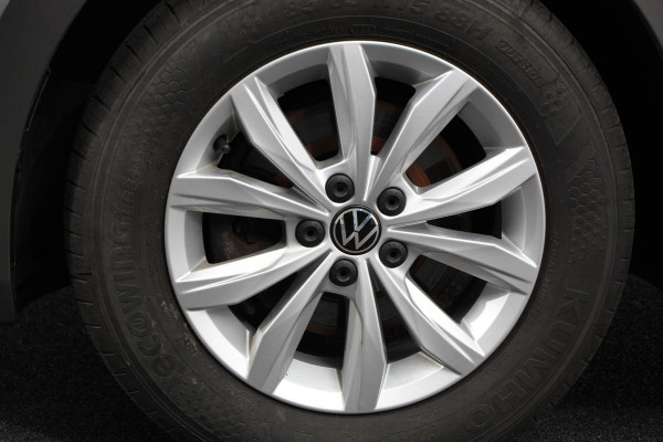 Volkswagen Polo 1.0 TSI 110pk DSG Highline | Navigatie | Apple Carplay/Android Auto | Parkeersensoren | Adaptive Cruise Control | Stoelverwarming | Getinte ramen | Climatronic