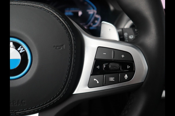 BMW X3 xDrive30e M Sport High Executive | Panoramadak | Elektrisch verstelbare stoelen | Head Up display | Elektr. Trekhaak