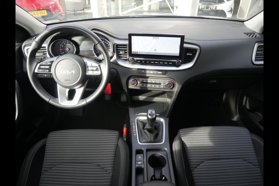 Kia Ceed 1.0 T-GDi DynamicLine | Trekhaak | Clima | Cruise | Camera | Navi | Carplay |