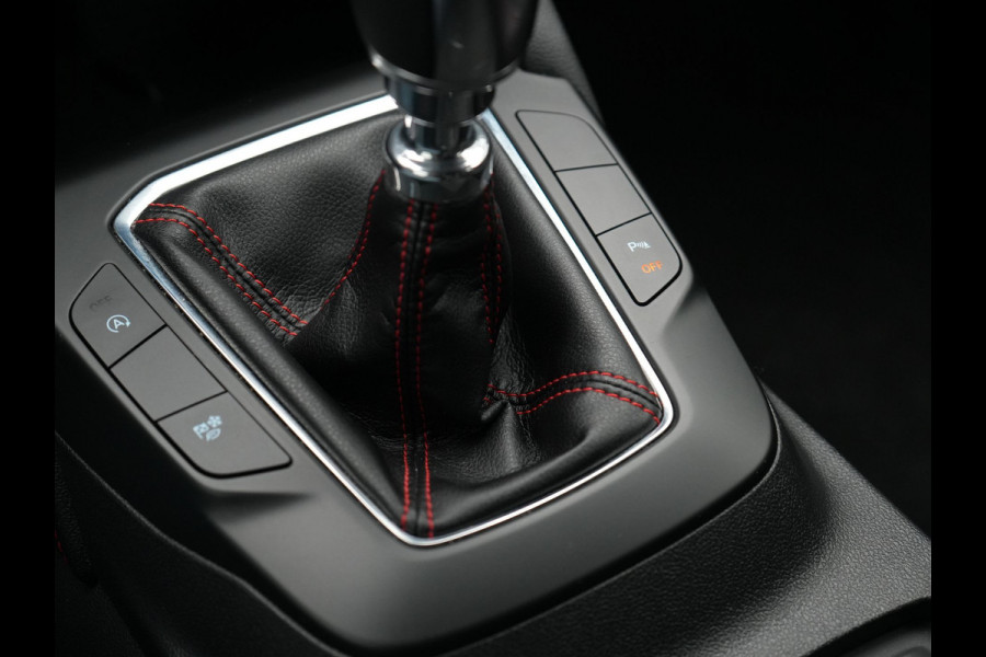 Ford Kuga 1.5 EcoBoost ST-Line X 150pk 1800kg Trekgewicht Dealer O.H | Cruise Control | Bang&Olufsen Sound | Alcantara Sportstoelen Verwarmd | Keyless | Lane Assist | Sportstuur Verwarmd | Navigatie | Virtual | DAB |