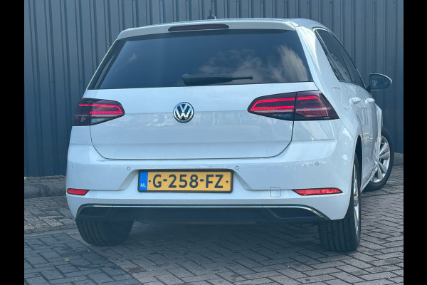 Volkswagen Golf 1.0 TSI Highline